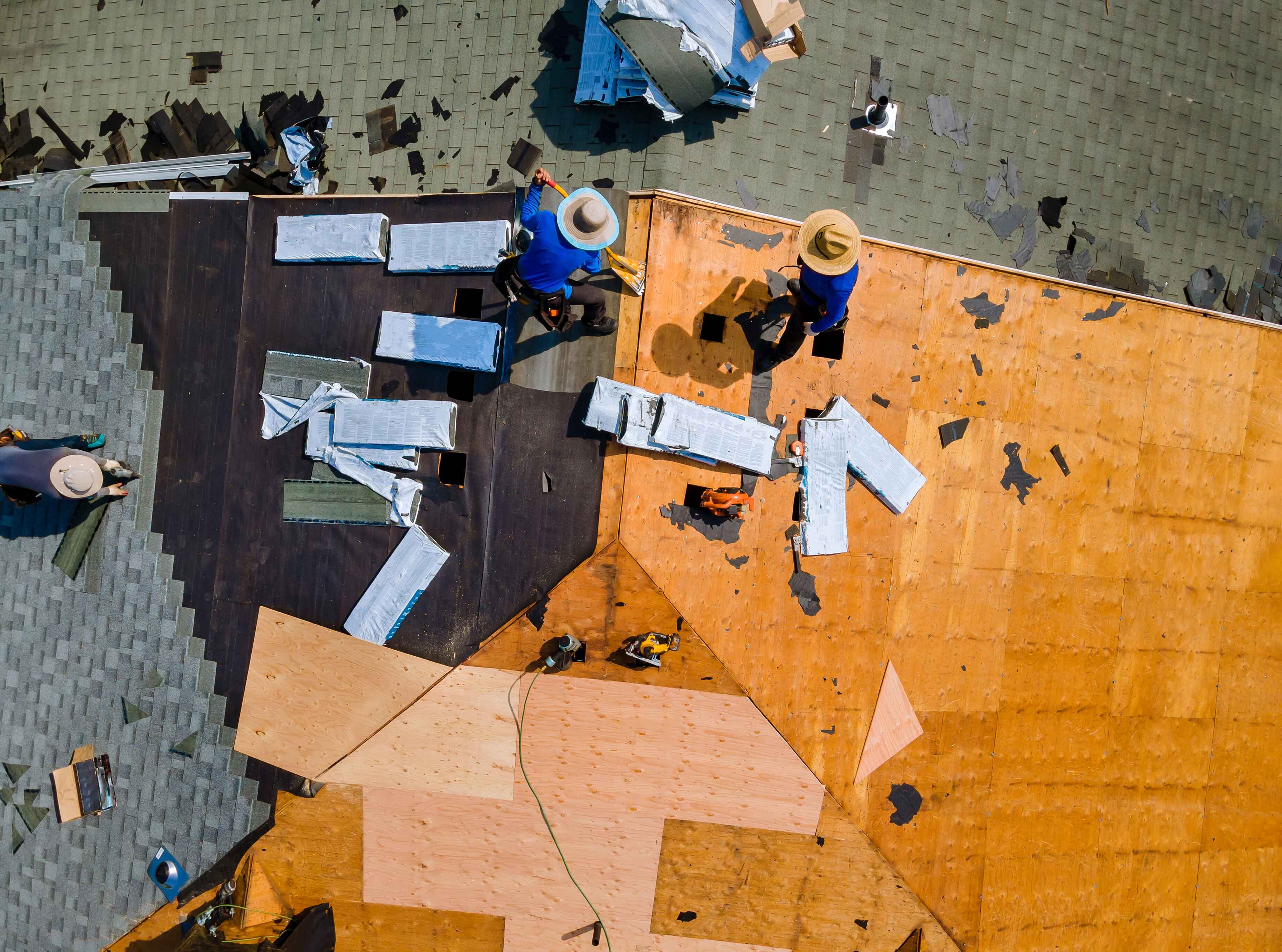 Roofing_Services_servicePage_serviceData_lists_3_imageUrl_GCY2FvRo8